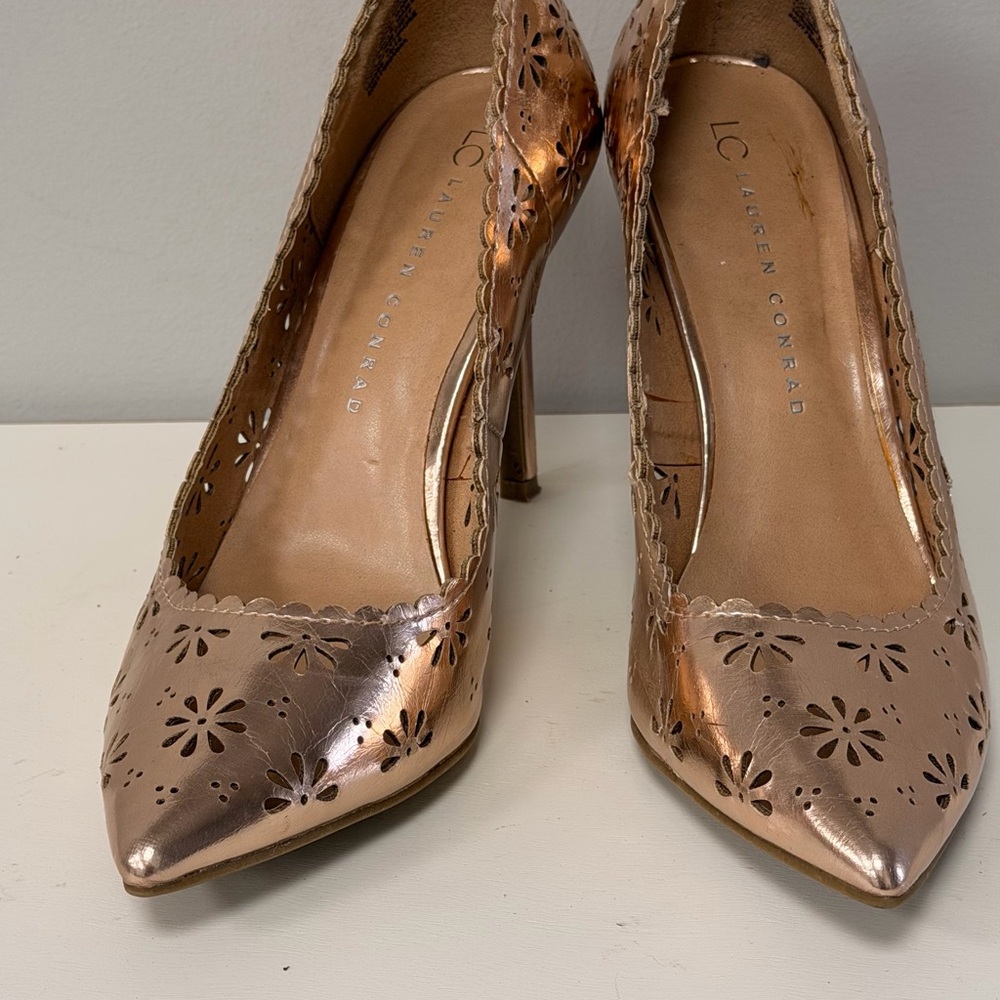 LC Lauren Conrad Women's Metallic Heels